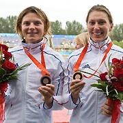 Marie Delattre (� gauche), et Anne-Laure Viard, kayakistes, m�daill�es de Bronze au JO de P�kin 2008