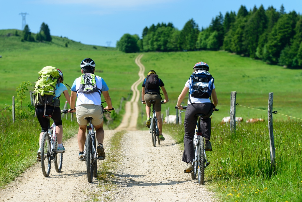 Astuces et réglages pour remédier aux douleurs aux poignets à vélo